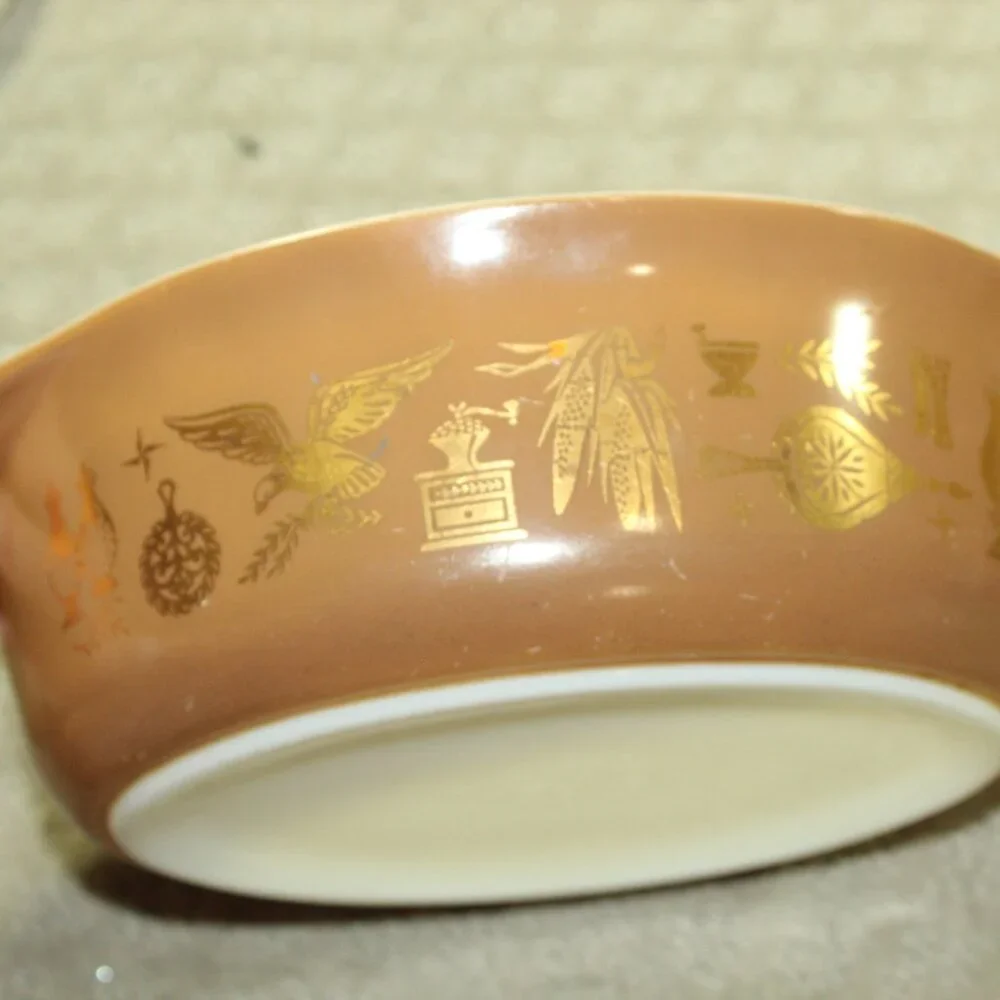 Vintage Pyrex - 3 pc Brown Early American Oval Casserole 043 1.5 QT. w Lid /473